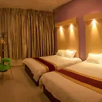 Avantgarde Hotel