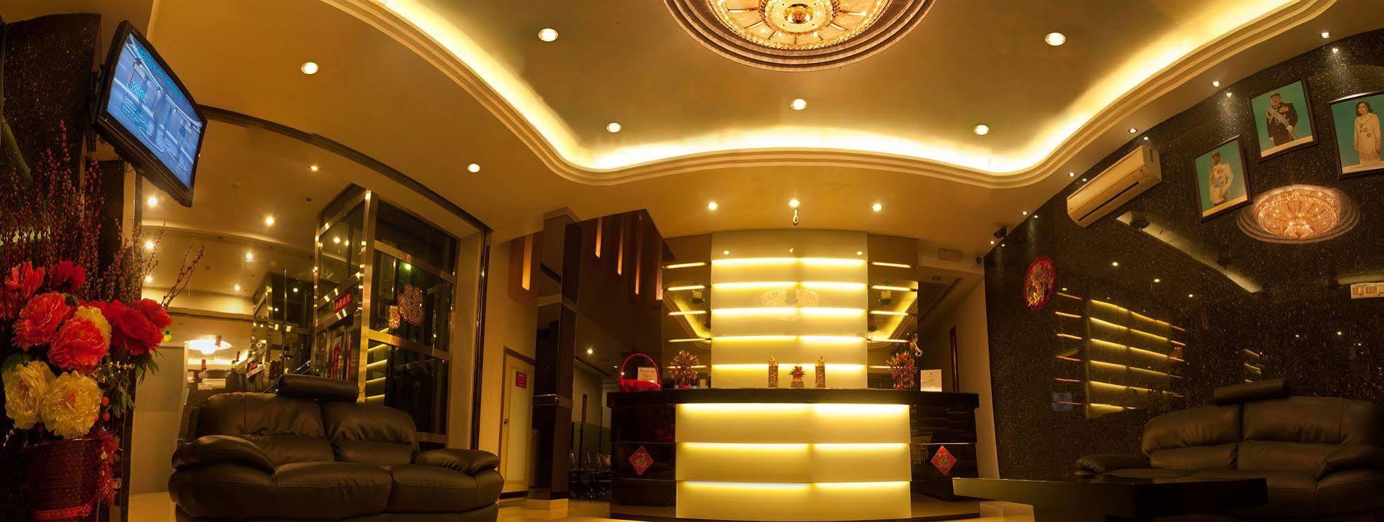 Hotel Avantgarde 2*